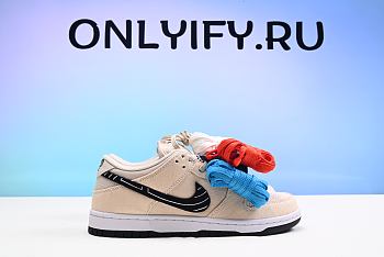 Nike SB Dunk Low Albino & Preto FD2627-200