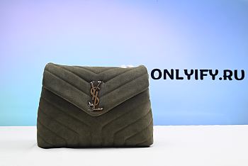 Saint Laurent Loulou crossbody bag Never worn Green, Suede 33051444
