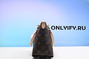 LOUIS VUITTON V tote BB 2way shoulder hand bag M43967 - 6