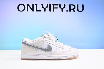 Nike SB Dunk Low Diamond Supply Co White Diamond BV1310-100