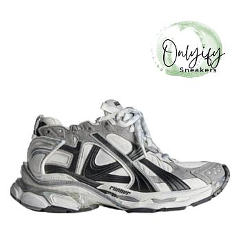 BALENCIAGA MEN'S RUNNER SNEAKER IN GREY/WHITE/BLACK 772774W3RNY9012
