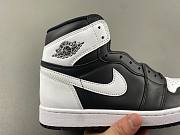 Air Jordan 1 Retro High OG Black White DZ5485-010 - 3