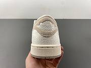 Air Jordan 1 Retro Low OG Chris Paul FZ0455-200 - 5