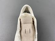 Air Jordan 1 Retro Low OG Chris Paul FZ0455-200 - 3