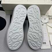 Alexander McQueen Oversized Sneaker 'White Black' 553680 WHGP5 9061 - 2
