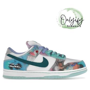 Nike SB Dunk Low Futura Laboratories Bleached Aqua HF6061-400
