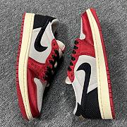 Air Jordan 1 Retro Low OG Trophy Room Away FN0432-100 - 3