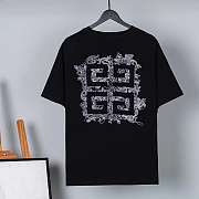 T-shirt in 4G GIVENCHY Embroidered Jersey BW707Z3ZAB-001 - 2