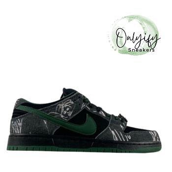 Nike SB Dunk Low There Skateboards HF7743-001