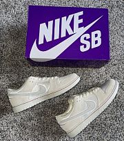 Nike SB Dunk Low City of Love Light Bone FZ5654-100 - 3