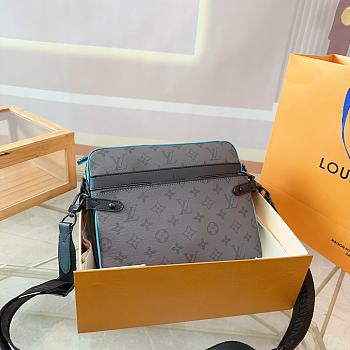 LV Trio Messenger Bag M11648 25cn x 5cm x 20cm