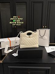 Chanel 31 Nano Whits Bag 24cm x 19cm - 1