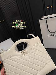 Chanel 31 Nano Whits Bag 24cm x 19cm - 5