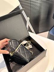 Chanel Vanity Mini Box Bag 10.5cm x 13cm - 5