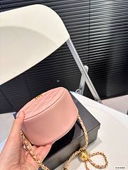 CHANEL Matelasse Round Chain Shoulder Bag Leather Metallic Pink 12cm x 12cm - 2