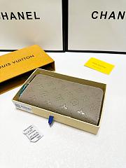 LV Zippy Wallet Turtledove Monogram Empreinte Beige 19cm x 10cm - 5