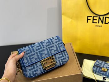 Fendi denim baguette bag medium size (20cm x 12cm)