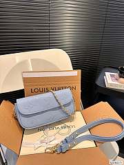 Louis Vuitton Wallet On Chain blue bag P165 22cm x 11cm - 6