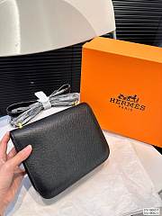 Hermes Constance Bag 19062 small 18.5cm x 16cm - 6