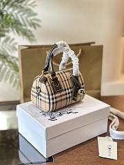 Burberry Ered\N\Nmini Checkered Bowling Bag 20cm - 6