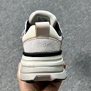 Nike V2K Run Platinum Violet FN6703-001 - 2