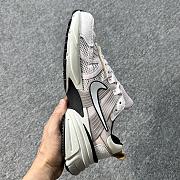 Nike V2K Run Platinum Violet FN6703-001 - 6