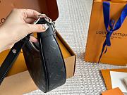 Louis Vuitton Loop Black bag M11267 24cm ×22cm - 2