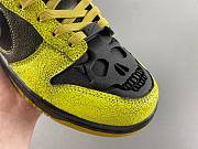 Nike Dunk Low QS Halloween Skull  HV6103-300 - 2
