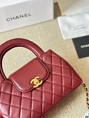 Chanel Kelly 2023 Bag Red 19cm x 13cm x 7 cm - 2