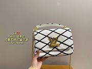 Louis Vuitton GO-14 MM bag M22890 22cm x 16cm  - 4