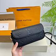 LV Ivy Chain Bag M82154 Black Monogram Empreinte Black 23.5cm x 12cm x 4.3 cm - 5