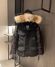 Canada Goose Global Limited Expedition Down Jacket - 3