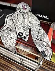 Chanel silk scarf white - 1