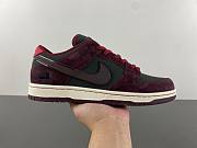 Nike SB Dunk Low Riot Skateshop  FZ1289-200 - 5