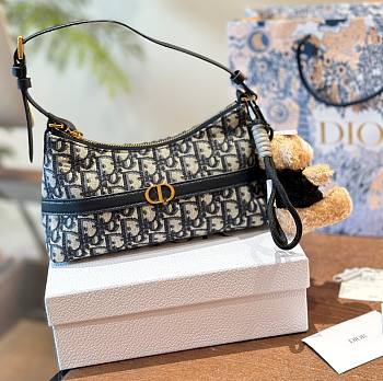 Dior 30 Montaigne Cigale Mini Bag Blue Oblique Jacquard  S2381UTZQ_M928 23cm