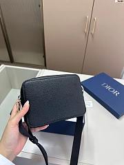 CD Icon Zipped Pouch with Strap Black Grained Calfskin 17cm x 12cm x 6 cm - 6