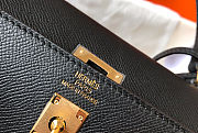 Hermès Kelly Mini 20 Black Epsom Compact & Iconic – Kelly Mini 20 in Black Epsom with Gold Hardware - 6