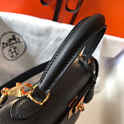Hermès Kelly Mini 20 Black Epsom Compact & Iconic – Kelly Mini 20 in Black Epsom with Gold Hardware - 5