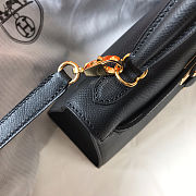 Hermès Kelly Mini 20 Black Epsom Compact & Iconic – Kelly Mini 20 in Black Epsom with Gold Hardware - 4