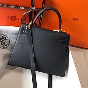 Hermès Kelly Mini 20 Black Epsom Compact & Iconic – Kelly Mini 20 in Black Epsom with Gold Hardware - 2