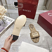 Gucci GG Supreme Canvas Slide Sandals – Beige/Ebony - 5