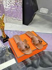 Hermès Oran Sandals – Tan Calfskin Leather Slides - 3
