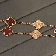 Alhambra-Inspired Clover Bracelet – Red Stone & Gold Titanium - 4