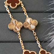 Alhambra-Inspired Clover Bracelet – Red Stone & Gold Titanium - 6
