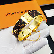 Louis Vuitton LV Signature Armband S00 – Fashion Jewelry Bracelet - 3