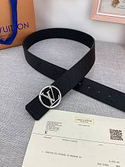 Louis Vuitton Circle LV Buckle Belt – Black Embossed Leather - 5