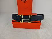 Hermès Men's Reversible Leather Belt with Gold H Buckle – Black & Navy - 6