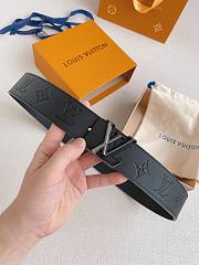 Louis Vuitton Monogram Embossed Leather Belt – Gunmetal LV Buckle - 4