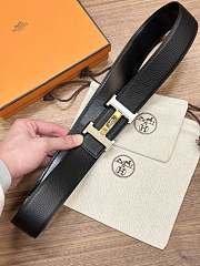 Hermès Men's Black Leather Belt – Silver & Gold H Buckle - 3