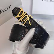 Dior Crocodile-Embossed Leather Belt with Oversized Dior Logo Buckle - 4